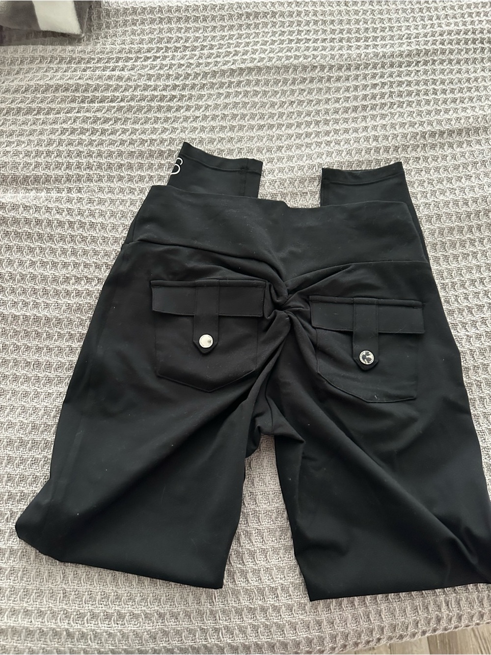 EUC Bombshell POCKET POP LEGGINGS 2.0 - Picture 10 of 10